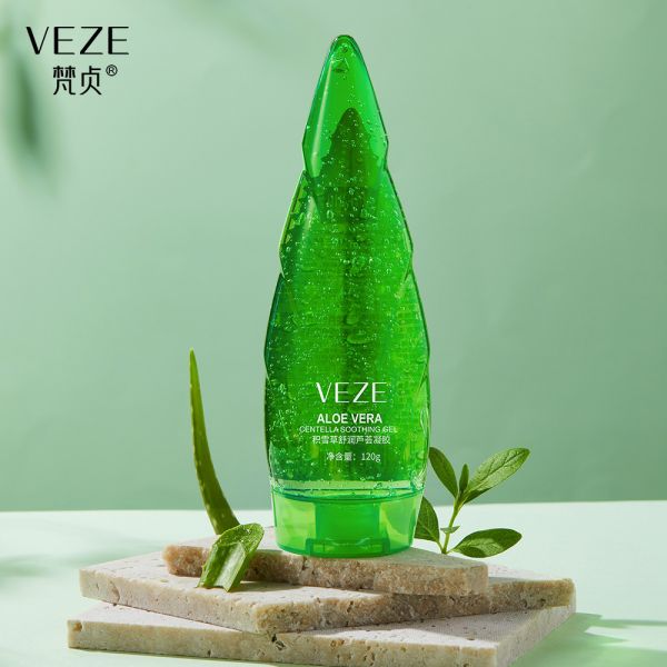 Universal moisturizing gel with Asian centella and aloe vera Veze Centella Smoothing Aloe Vera Gel, 120 ml